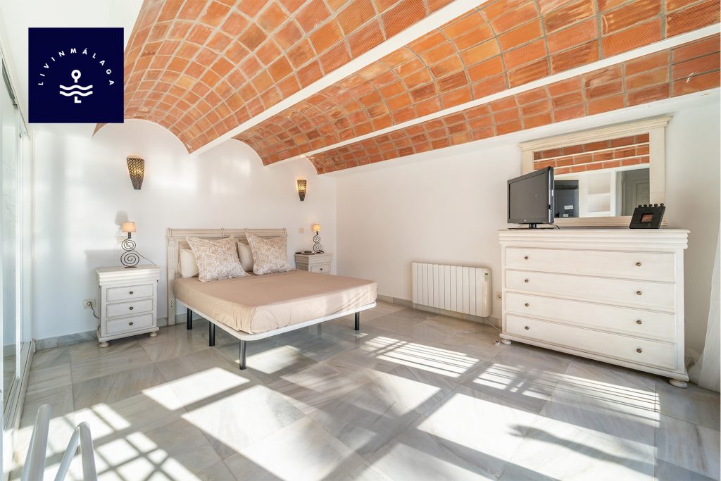 Exclusive detached villa in Estepona