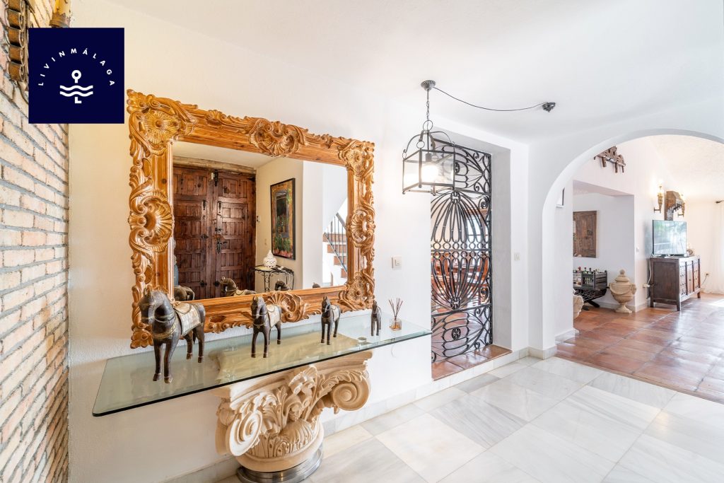 Exclusive detached villa in Estepona