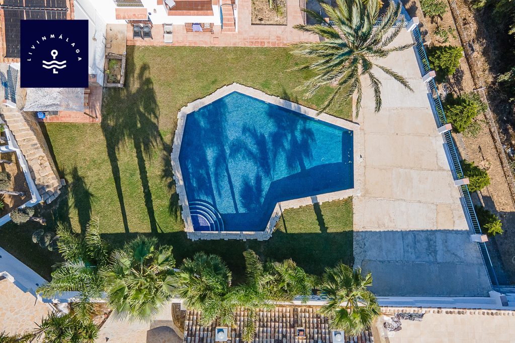 Exclusive detached villa in Estepona